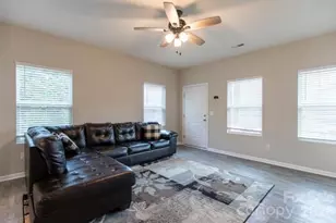 13980 Clayborn St, Midland, NC 28107 - Photo 4