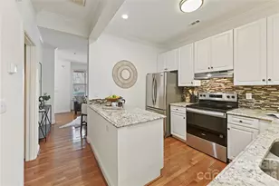 503 E 9th St, Charlotte, NC 28202 - Photo 8