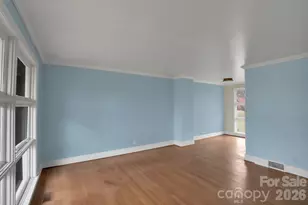 4623 Woodlark Ln, Charlotte, NC 28211 - Photo 4