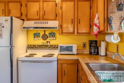 465 Enchanted Forest Drive, Sylva, NC 28779 - Photo 4