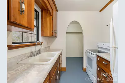 752 Burnside Trail #32, Hendersonville, NC 28792 - Photo 8