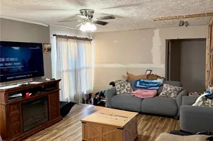 600 Scottdale Rd, Canton, NC 28716 - Photo 10