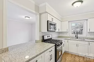 2231 Rexford Rd, Charlotte, NC 28211 - Photo 12