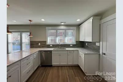 2301 Celia Avenue, Charlotte, NC 28216 - Photo 8