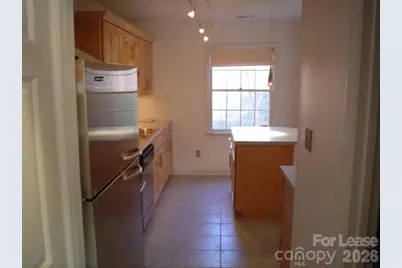 500 N Poplar Street #C, Charlotte, NC 28202 - Photo 2