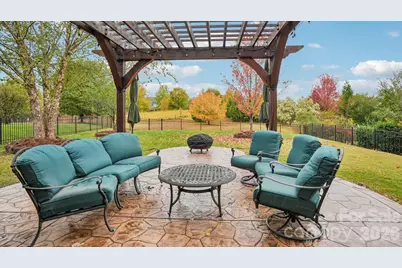 17319 Silas Place Drive, Davidson, NC 28036 - Photo 2