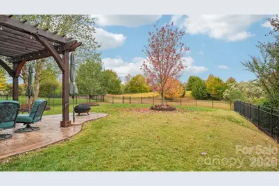 17319 Silas Place Drive, Davidson, NC 28036 - Photo 4