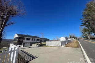 1086 Carters Ridge Rd, Spruce Pine, NC 28777 - Photo 28