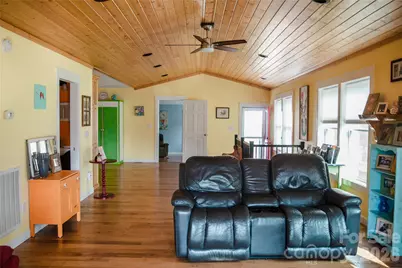 1086 Carters Ridge Road, Spruce Pine, NC 28777 - Photo 10