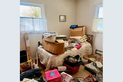 130 31st Avenue NW, Hickory, NC 28601 - Photo 4