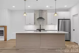 1311 Condon St, Charlotte, NC 28216 - Photo 12