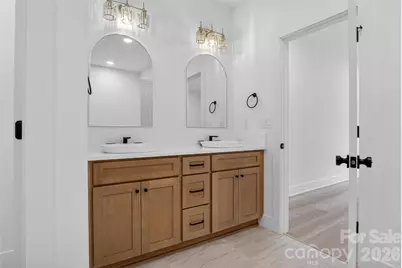 1311 Condon Street, Charlotte, NC 28216 - Photo 32