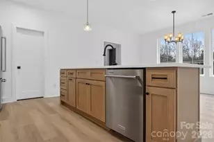 1311 Condon St, Charlotte, NC 28216 - Photo 14