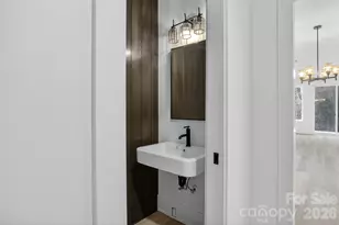 1311 Condon St, Charlotte, NC 28216 - Photo 20