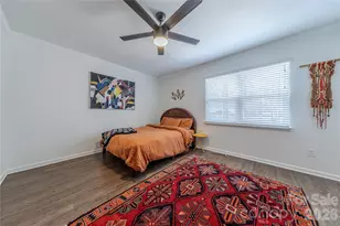 6332 Round Hill Rd, Charlotte, NC 28211 - Photo 12