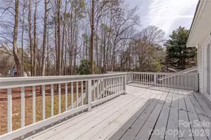 6332 Round Hill Rd, Charlotte, NC 28211 - Photo 24