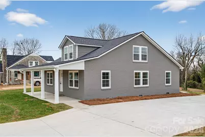 109 S Main Street, Granite Falls, NC 28630 - Photo 2