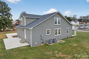 109 S Main St, Granite Falls, NC 28630 - Photo 8