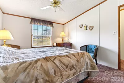 60 Buttercup Lane, Marion, NC 28752 - Photo 24