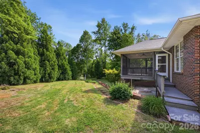 100 Crosscreek Drive, Morganton, NC 28655 - Photo 8