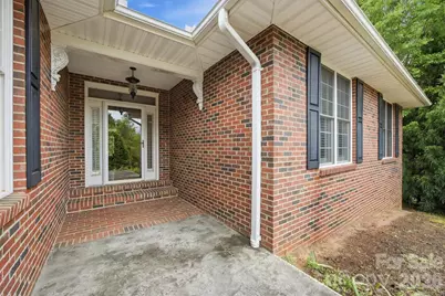 100 Crosscreek Drive, Morganton, NC 28655 - Photo 10