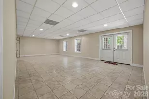 100 Crosscreek Dr, Morganton, NC 28655 - Photo 40