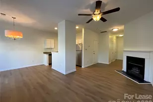 7809 Lennoxshire Ln, Charlotte, NC 28210 - Photo 4