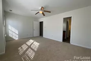 7809 Lennoxshire Ln, Charlotte, NC 28210 - Photo 8