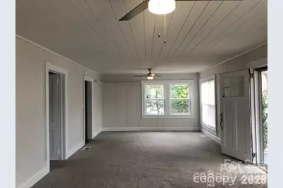 412 Franklin Avenue, Shelby, NC 28150 - Photo 2