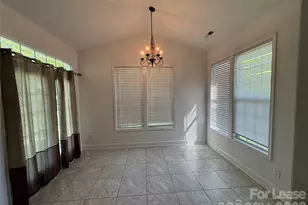 1701 Wilburn Park Ln NW, Charlotte, NC 28269 - Photo 8