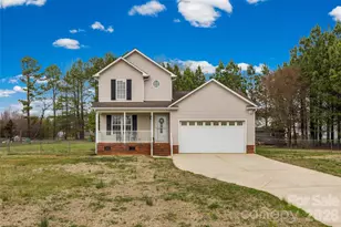 4660 Garys Pl, Crouse, NC 28033 - Photo 2
