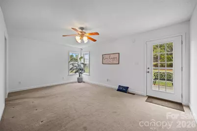 4660 Garys Place, Crouse, NC 28033 - Photo 10