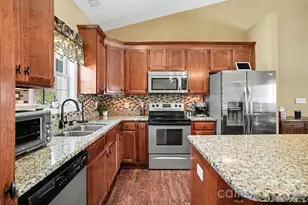 311 Massey Deal Rd, Statesville, NC 28625 - Photo 14