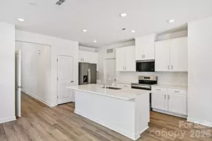 1281 30th St Ln NE, Conover, NC 28613 - Photo 8