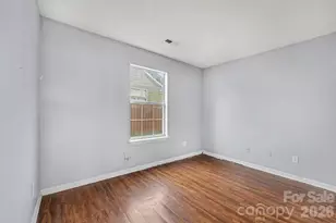 1709 Jeffrey Bryan Dr, Charlotte, NC 28213 - Photo 12