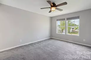 1175 Valley St, Statesville, NC 28677 - Photo 16