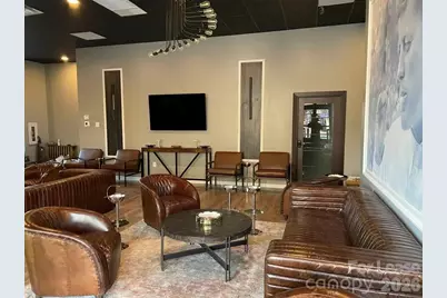 190 W Main Avenue, Gastonia, NC 28052 - Photo 10