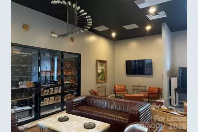 190 W Main Avenue, Gastonia, NC 28052 - Photo 12