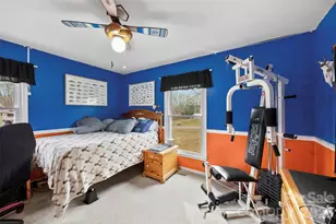 2600 Castlewood Dr, Gastonia, NC 28056 - Photo 12