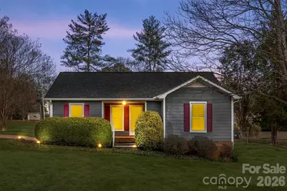 2600 Castlewood Drive, Gastonia, NC 28056 - Photo 2