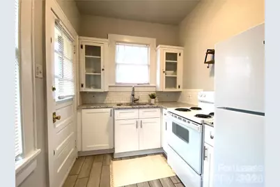 1817 Thomas Avenue, Charlotte, NC 28205 - Photo 6