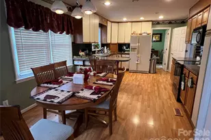 4635 Cloverdale Ave, Charlotte, NC 28212 - Photo 10