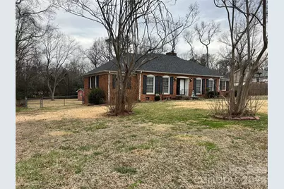 4635 Cloverdale Avenue, Charlotte, NC 28212 - Photo 2