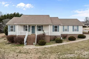 124 Deer Haven Dr, Statesville, NC 28625 - Photo 2