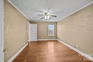 124 Deer Haven Dr, Statesville, NC 28625 - Photo 16