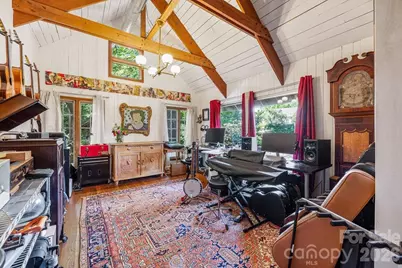 2107 Mandarin Boulevard, Charlotte, NC 28205 - Photo 24