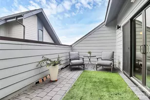 1004 Margaret Brown St, Charlotte, NC 28202 - Photo 2