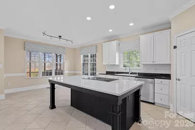 125 Grand Bay Drive, Mooresville, NC 28117 - Photo 16