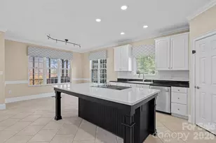 125 Grand Bay Dr, Mooresville, NC 28117 - Photo 16