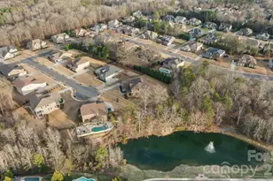 2817 Bevis Ln, Waxhaw, NC 28173 - Photo 36